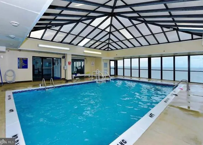 Oceanfront At Golden Sands Perfect Getaway In North Ocean Apartment